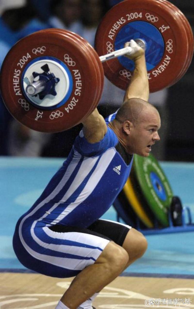 克洛斯特曼头槌建功 劳姆任意球送助攻