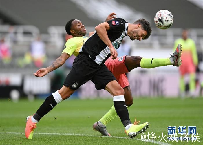 联赛杯-谢尔基破门萨维尼奥建功 曼城2-0晋级四强 联赛杯-谢尔基破门萨维尼奥建功 曼城2-0晋级四强